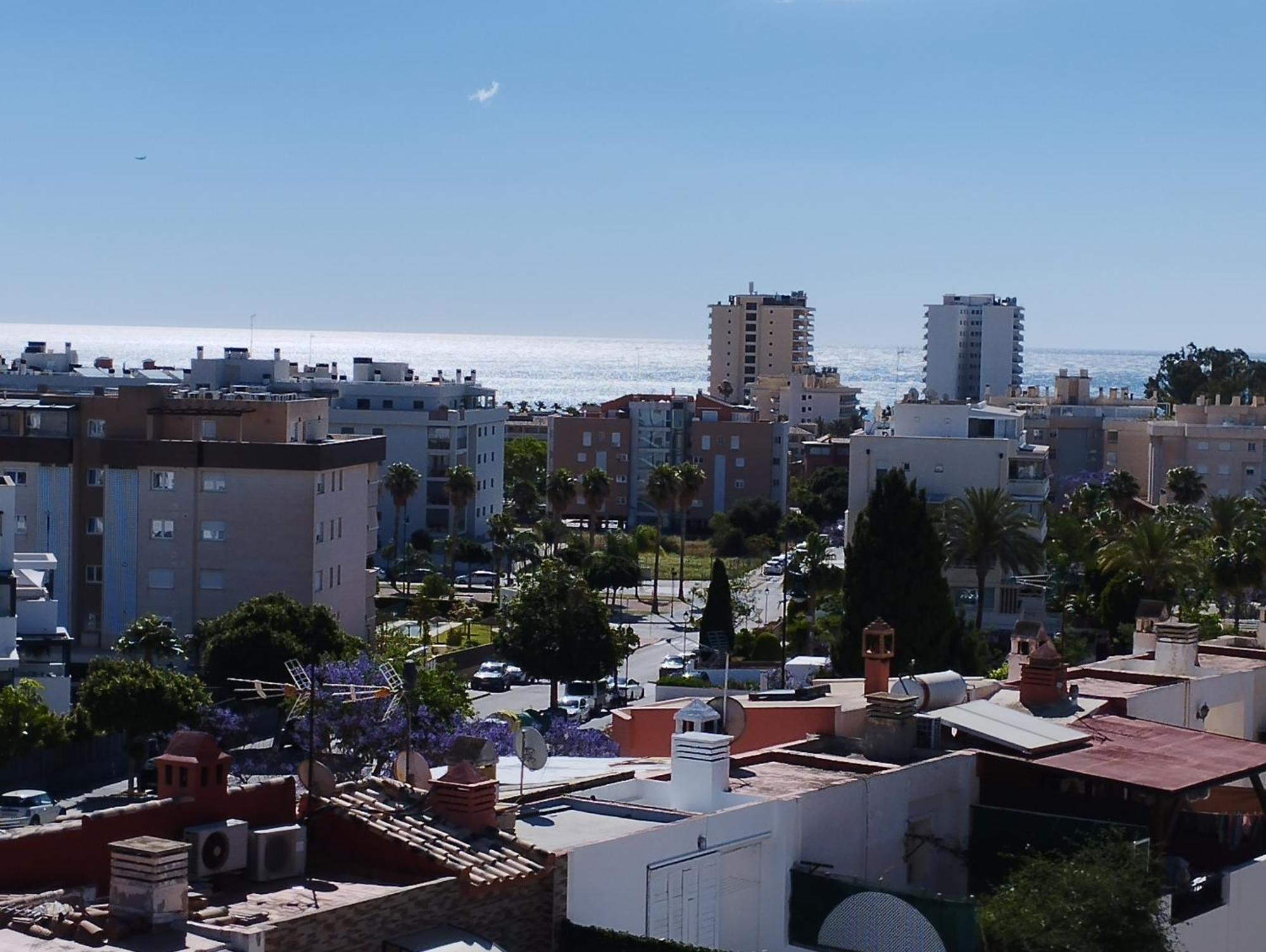Lindo Apartamento A La Colina Torremolinos Luaran gambar